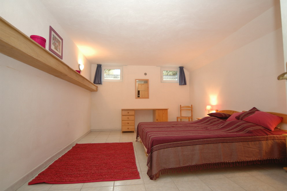 Grande chambre niveau bas